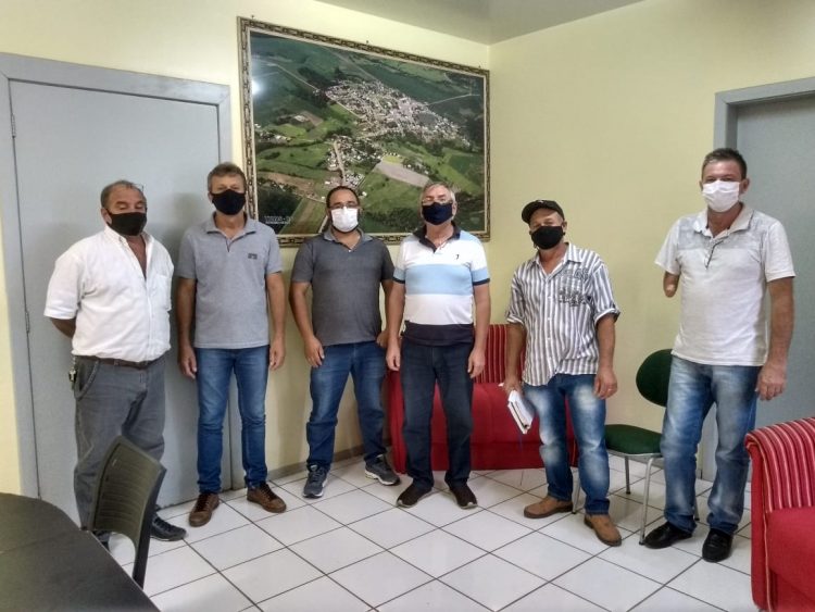 ADMINISTRAÇÃO MUNICIPAL REALIZA REUNIÃO COM OS SECRETÁRIOS MUNICIPAIS