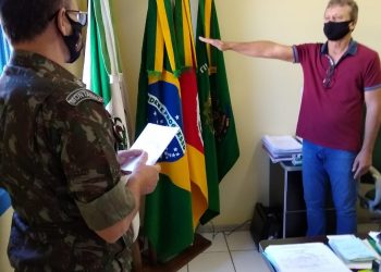 TERMO DE POSSE DE PRESIDENTE DA JUNTA MILITAR