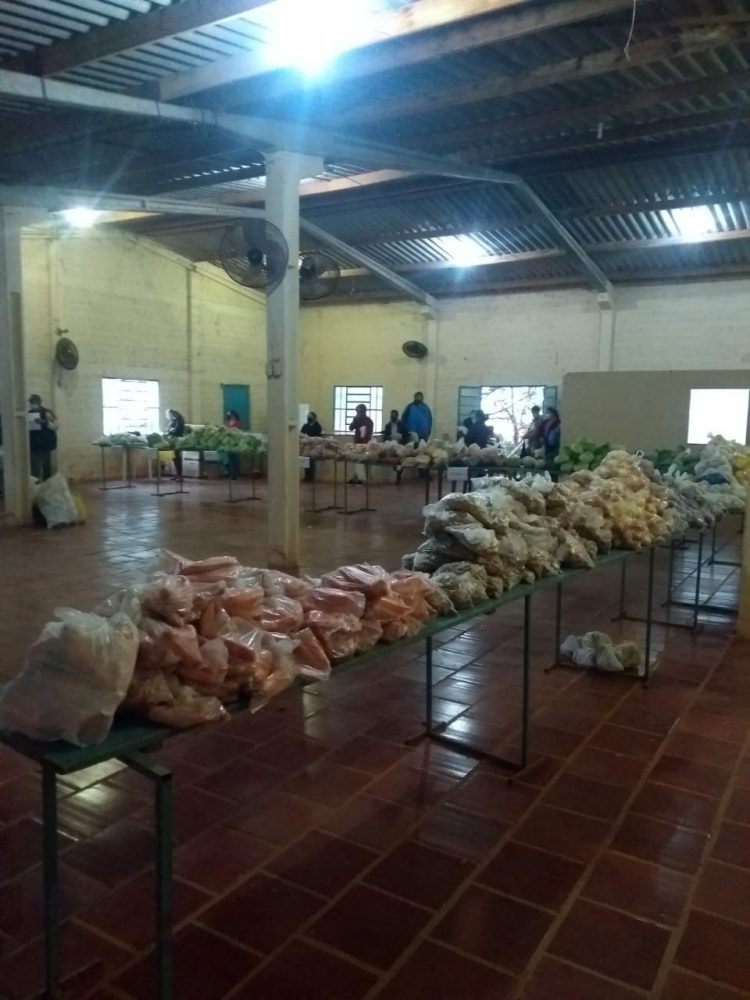 ENTREGA DE ALIMENTOS DO PAA OCORREU NESTA MANHÃ DE QUARTA-FEIRA