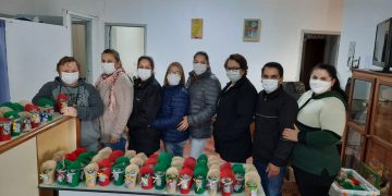 ASSISTÊNCIA SOCIAL FAZ ENTREGA DE MIMOS DO DIA DAS MÃES