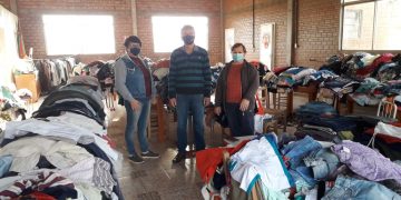 ADMINISTRAÇÃO MUNICIPAL E SECRETARIA DA ASSISTÊNCIA SOCIAL INICIAM ENTREGA DE AGASALHOS