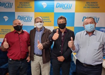 PREFEITO PAULO HENRIQUE REUTER VISITOU O DEPARTAMENTO AUTÔNOMO DE ESTRADAS DE RODAGEM – DAER