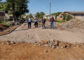 INICIO DA PAVIMENTAÇÃO NA RUA PADRE LUDOVICO