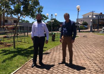 PREFEITURA FAZ PARCERIA COM SICREDI PARA REVITALIZAÇÃO DA PRAÇA ARTHUR SIMÕES PIRES