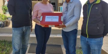 ENTREGA DE KIT DE PRIMEIROS SOCORROS NAS ESCOLAS.