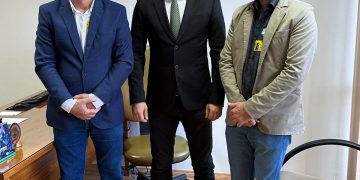 PREFEITO E VEREADORES DE TUNAS BUSCAM RECURSOS EM BRASÍLIA.