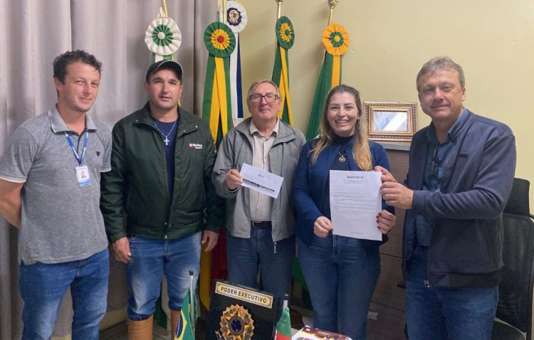 EMATER/RS APRESENTA MELHORIAS NOS PROCESSOS DE PRESTAÇÃO DE SERVIÇOS COM A PREFEITURA.