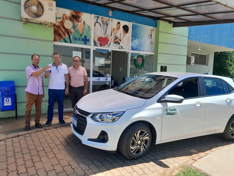 TUNAS RECEBE VEÍCULO NOVO ATRAVÉS DE EMENDA DO DEPUTADO FEDERAL HEITOR SCHUCH.