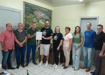 MUNICÍPIO DE TUNAS REALIZA REUNIÃO COM A EQUIPE DO PROJETO ARTE E CIDADANIA.