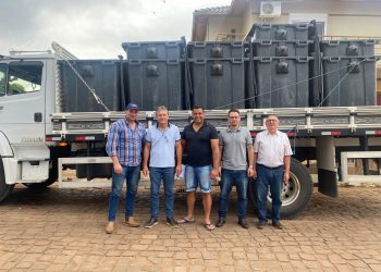 TUNAS CONTRATA EMPRESA PARA LOCAÇÃO DE CONTAINERS (LIXEIRAS) PARA RECOLHIMENTO DE LIXOS DO MUNICÍPIO.