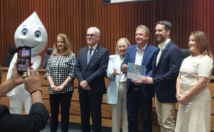 CERTIFICAÇÃO OURO – MUNICÍPIO AMIGO DA VACINA.