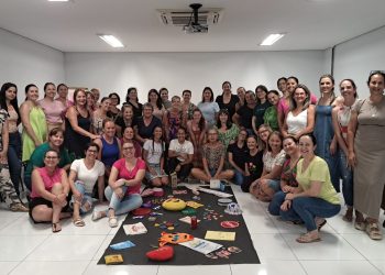 FORMAÇÃO CONTINUADA PARA PROFESSORES DA PRÉ-ESCOLA.