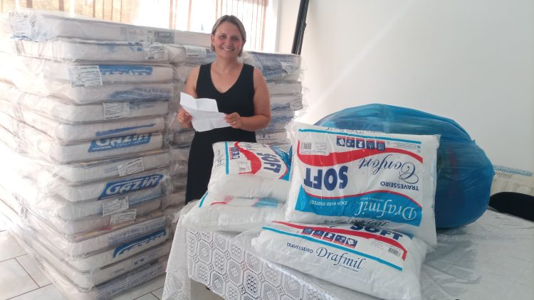 CHEGADA DE MATERIAIS PARA AS TURMAS DE EDUCAÇÃO INFANTIL DA EMEB. HENRIQUE FRANCISQUET