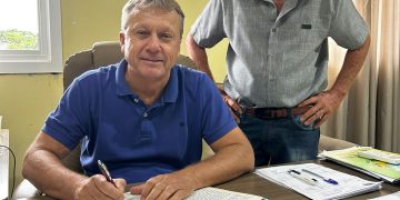 Transmissão de Cargo: Vice-Prefeito assume o Executivo Municipal durante licença do Prefeito.